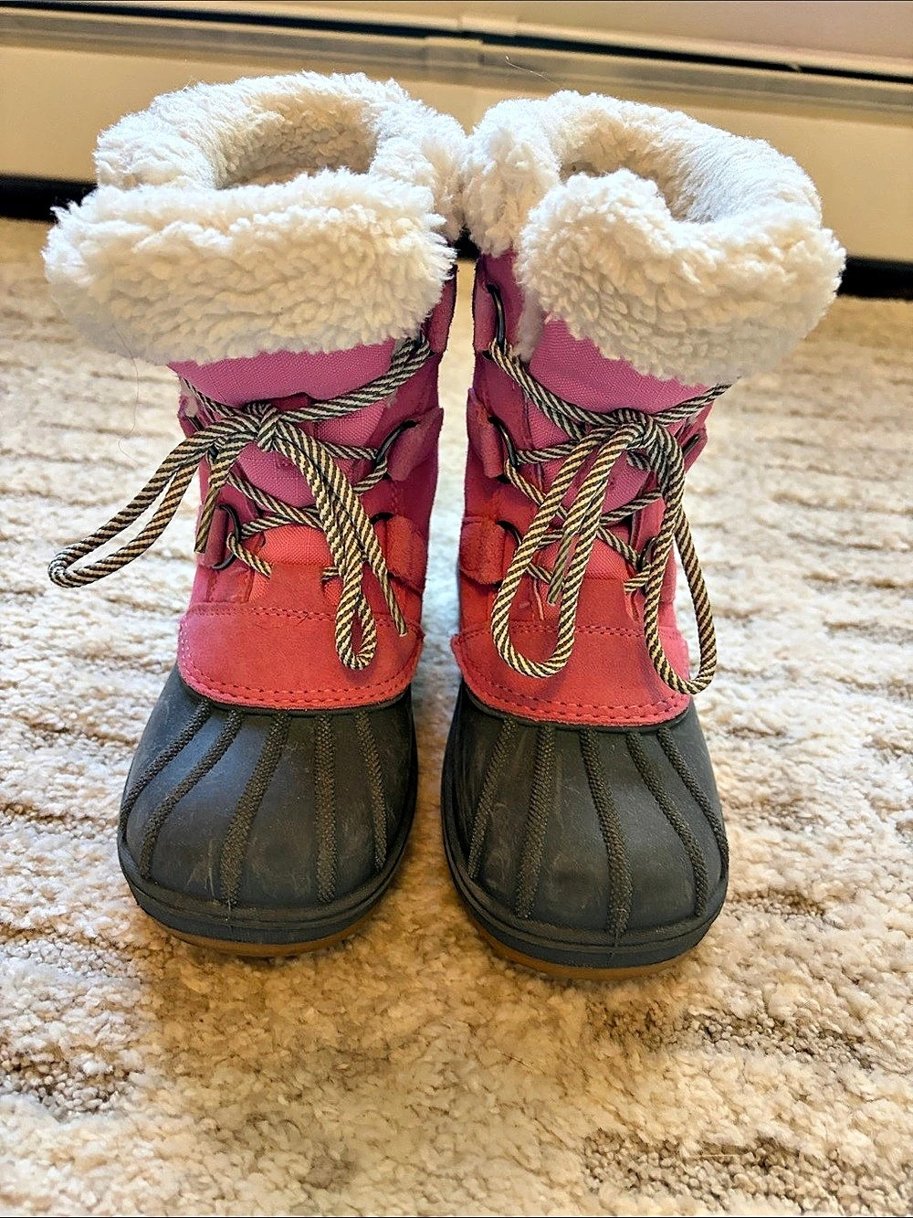 Cat and Jack Girls Gray Pink Faux Fur Winter Snow Duck Boots